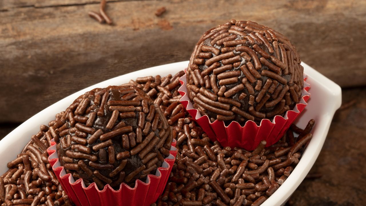 Brigadeiro  tradicional  (copinho ou unidade)